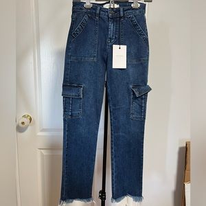 NWT Hidden Jeans, size 24